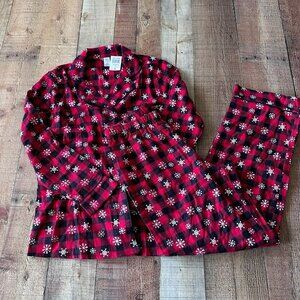 ND intimates black and red buffalo plaid with snowflake pajama set women's small
